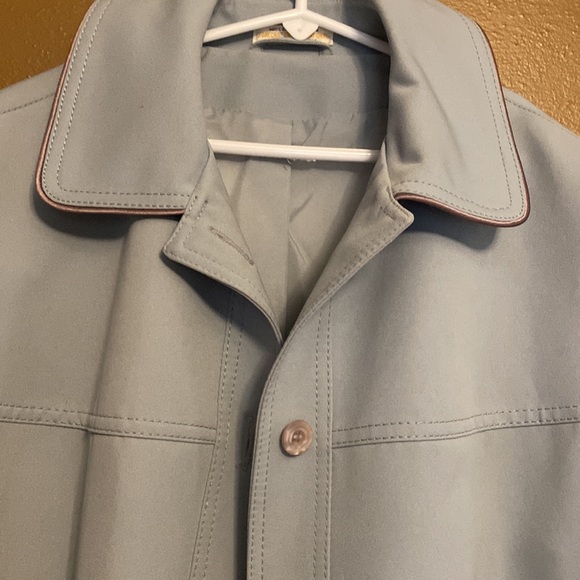 Like new Forcaster of Boston Vintage Womens trench coat size XL - Picture 2 of 4